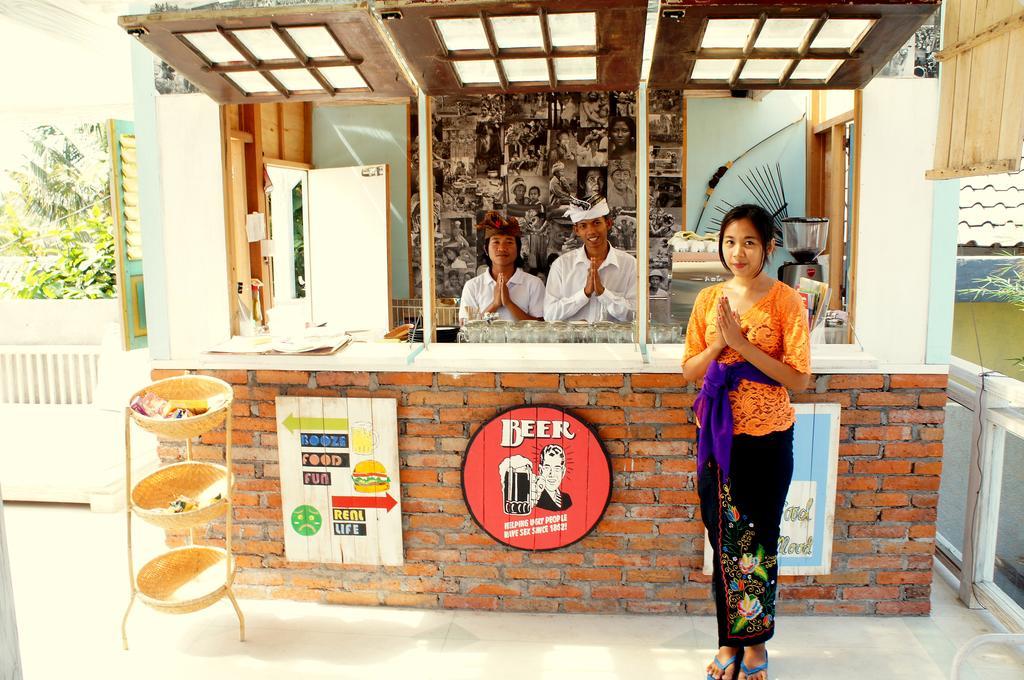 Barn N Bunk Hotel Gianyar  Luaran gambar