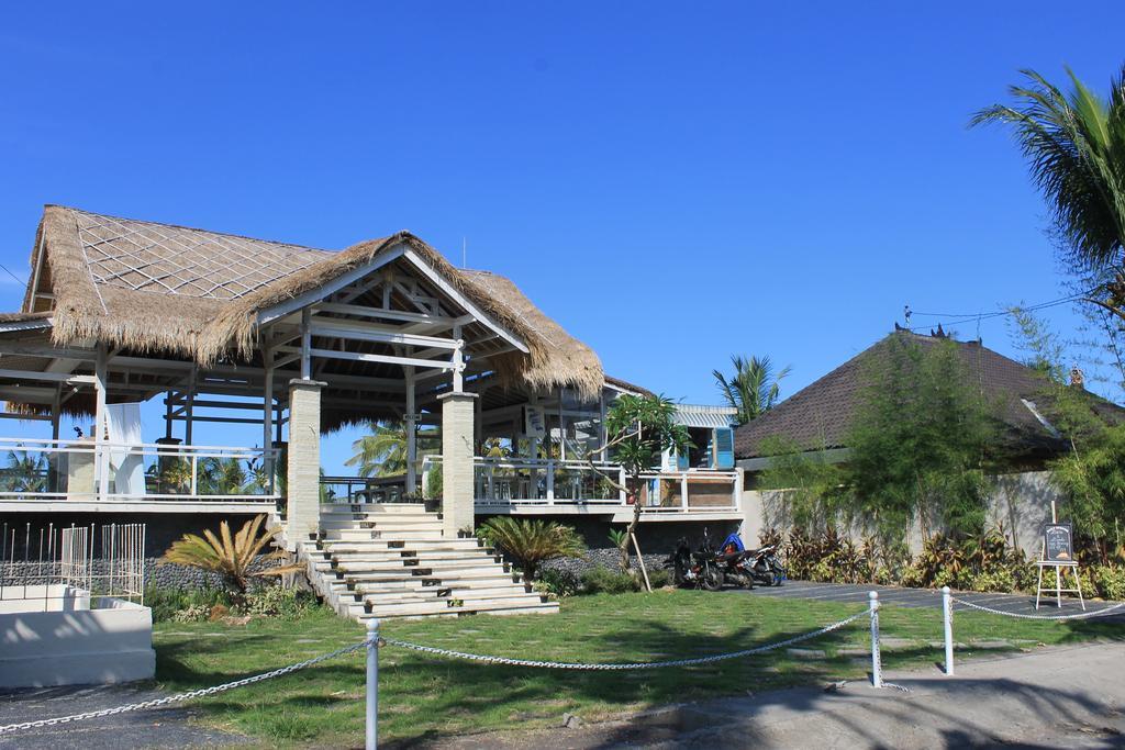 Barn N Bunk Hotel Gianyar  Luaran gambar