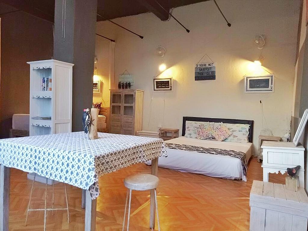 Barn N Bunk Hotel Gianyar  Luaran gambar