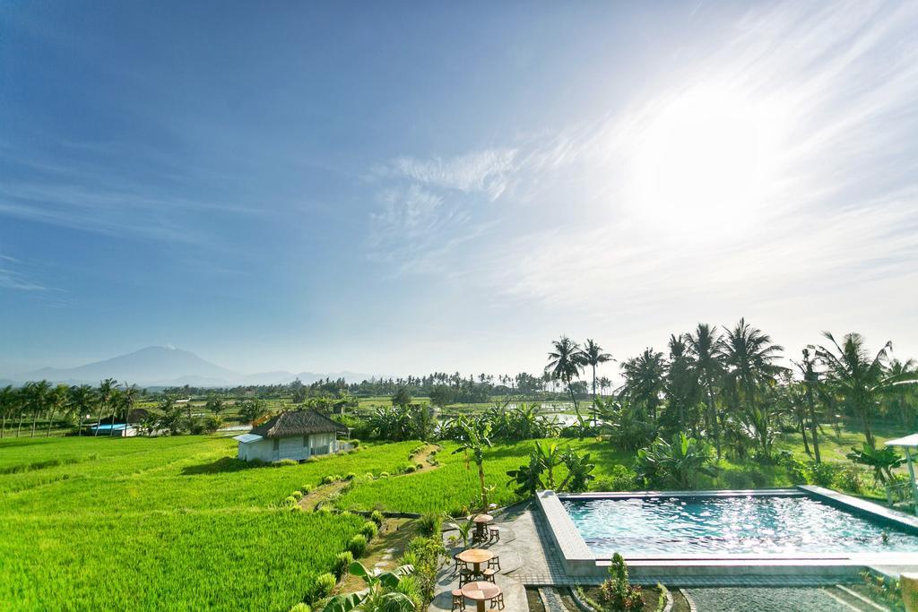 Barn N Bunk Hotel Gianyar  Luaran gambar